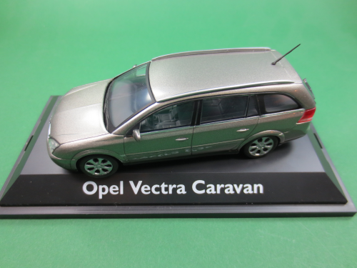 Opel Vectra Caravan  1:43
